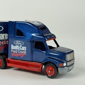 Winross Ford Quality Care Dale Jarrett 88 1:64 Racing Hauler Semi Truck 1990's